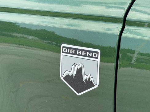 Used 2025 Ford Bronco Big Bend AWD/4WD image 6