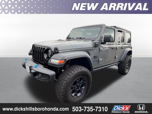 Used 2023 Jeep Wrangler Unlimited w/ Convenience Group AWD/4WD image 1