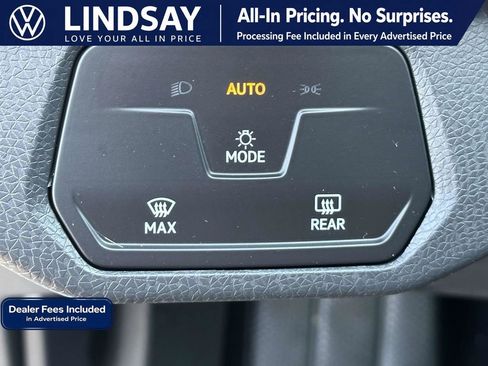 Used 2023 Volkswagen ID.4 Pro RWD image 24