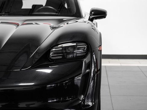 Used 2023 Porsche Taycan 4 Cross Turismo image 52