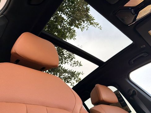 Used 2021 BMW X5 xDrive45e w/ Premium Package image 20