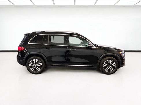 Used 2024 Mercedes-Benz GLB 250 image 23