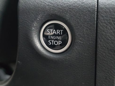 Used 2025 Nissan Frontier PRO-4X w/ Pro Convenience Package image 35