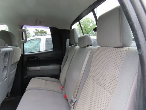 Used 2013 Toyota Tundra 4x4 Double Cab Long Bed w/ Convenience Pkg image 32
