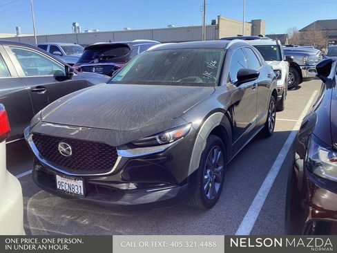 Used 2022 MAZDA CX-30 AWD 2.5 S w/ Premium Package image 3