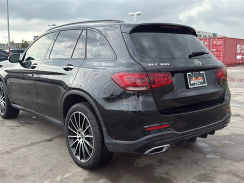 Used 2022 Mercedes-Benz GLC 300 w/ AMG Line image 5