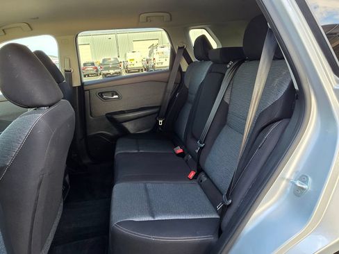 Used 2023 Nissan Rogue SV AWD/4WD image 30