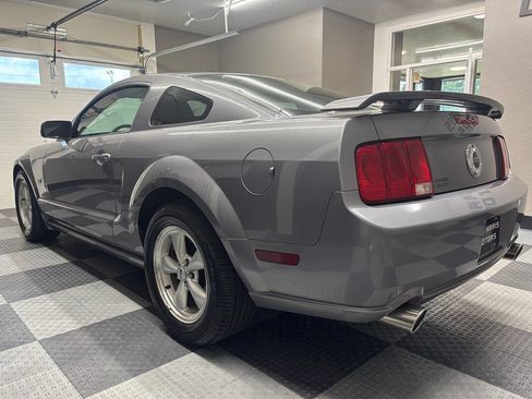 Used 2007 Ford Mustang GT Premium RWD image 10