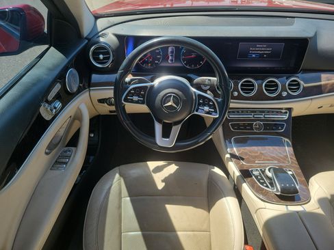 Used 2020 Mercedes-Benz E 350 Sedan image 11