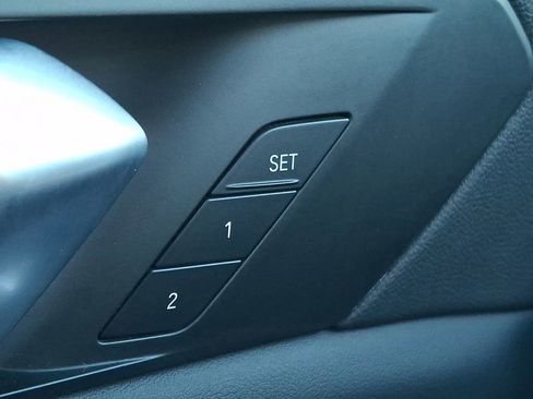 Used 2023 BMW X5 xDrive40i image 24