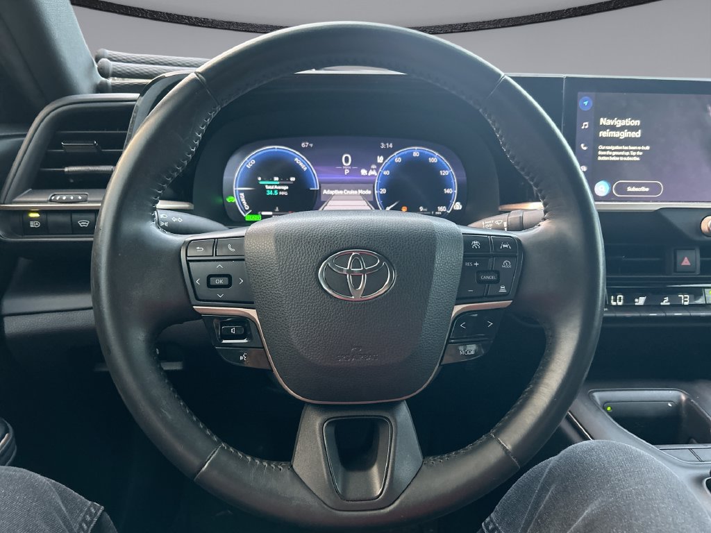 Used 2023 Toyota Crown AWD/4WD image 15