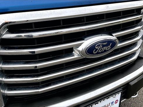 Used 2017 Ford F150 XLT w/ Equipment Group 302A Luxury image 27