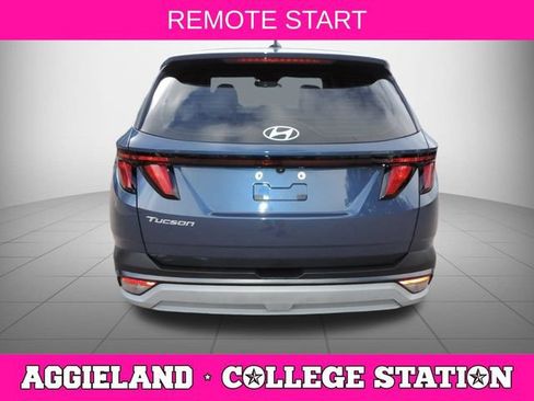 Used 2025 Hyundai Tucson SE FWD image 5