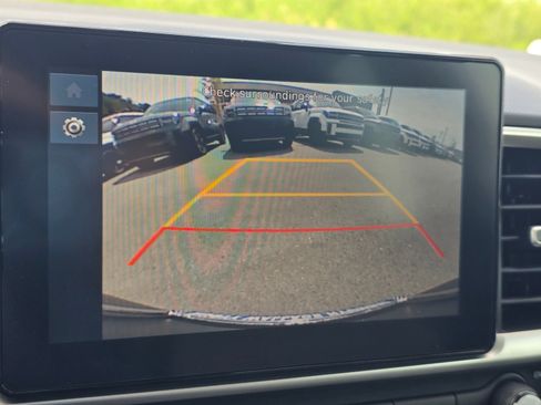 Used 2026 Hyundai Venue SEL FWD image 17