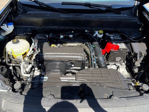 Used 2026 Ford Maverick Tremor AWD/4WD image 34
