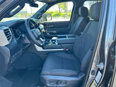 New 2026 Toyota Tundra SR5 AWD/4WD image 17