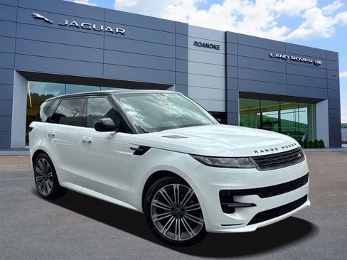 Used 2024 Land Rover Range Rover Sport Dynamic SE image 1