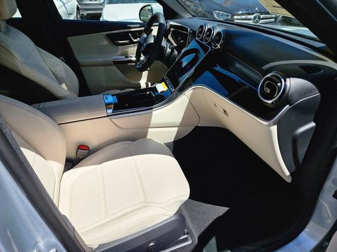 New 2026 Mercedes-Benz GLC 300 4MATIC image 11