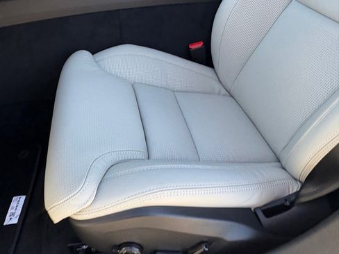 New 2026 Volvo V60 B5 Cross Country Ultra w/ Protection Package Premier image 21