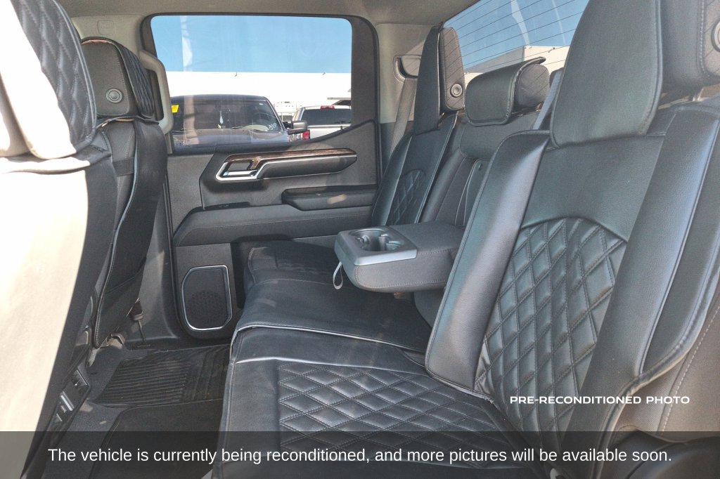 Used 2024 GMC Sierra 1500 Elevation RWD image 12
