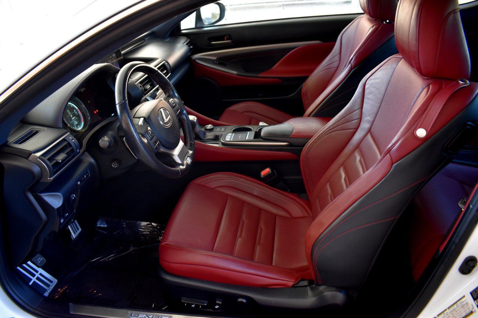 Used 2016 Lexus RC 300 AWD image 22
