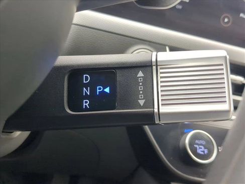 Used 2025 Hyundai Sonata SEL image 12