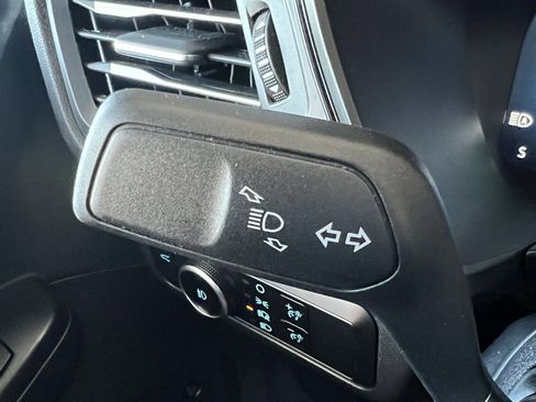 Used 2023 Ford Escape ST-Line Select w/ Tech Pack #2 image 32