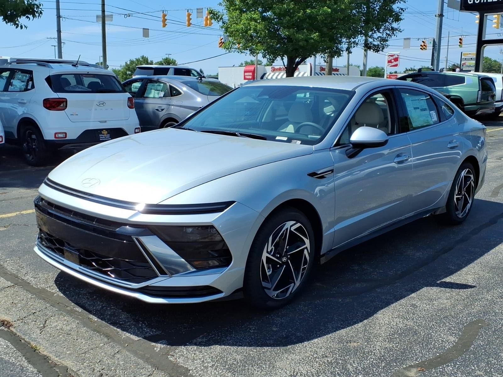 New 2026 Hyundai Sonata SEL AWD/4WD image 3
