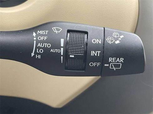 Used 2015 Lexus NX 300h FWD image 33
