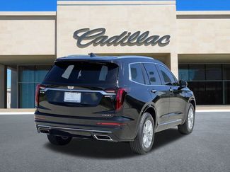 New 2025 Cadillac XT6 Luxury video 3