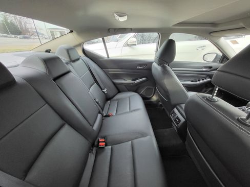 Used 2020 Nissan Altima 2.5 SL image 9