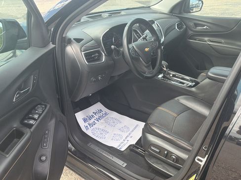 Used 2023 Chevrolet Equinox Premier w/ LPO, Floor Liner Package AWD/4WD image 8