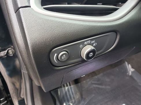 Used 2021 Chevrolet Malibu RS image 21