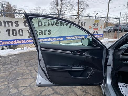 Used 2021 Honda Civic Sport image 12