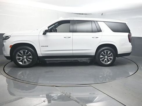 Used 2022 Chevrolet Tahoe LT w/ Luxury Package AWD/4WD image 5
