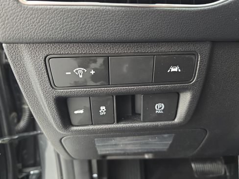 Used 2022 Hyundai Sonata Limited w/ Winter Weather Package FWD image 25