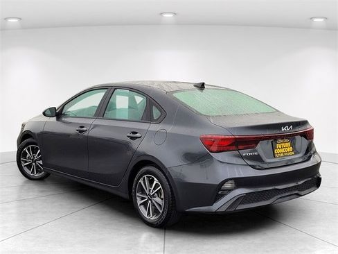 Used 2023 Kia Forte LXS image 6