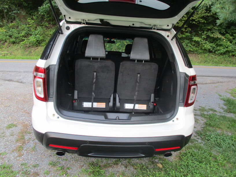 Used 2013 Ford Explorer XLT FWD image 10