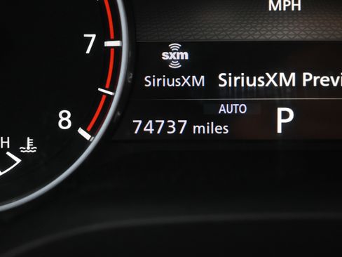 Used 2021 Nissan Rogue SV image 23