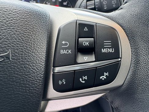 Used 2024 Ford Explorer XLT w/ Equipment Group 202A image 22