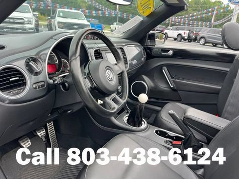 Used 2013 Volkswagen Beetle 2.0T FWD image 6