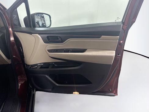 Used 2019 Honda Odyssey EX-L image 33