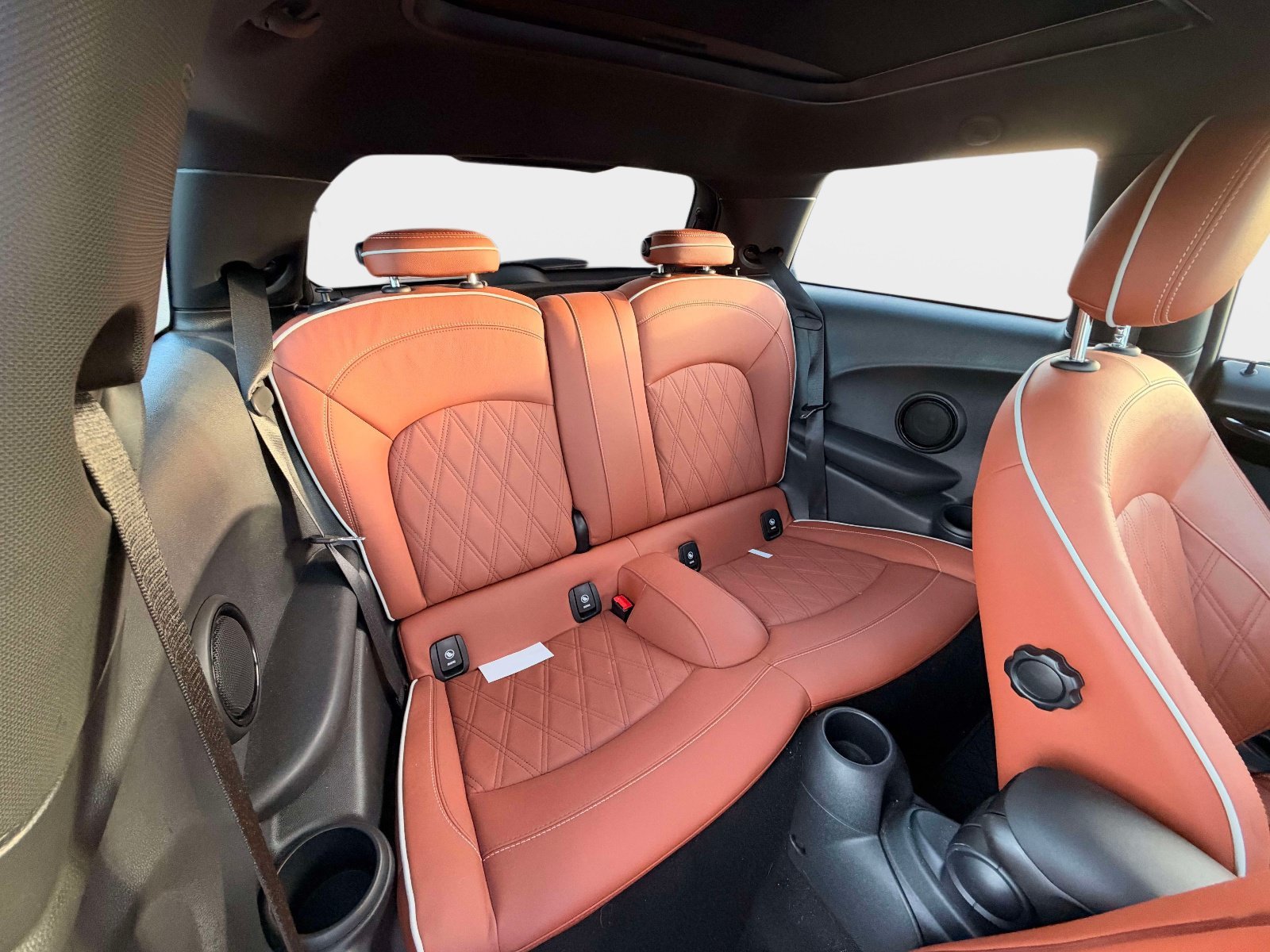 Used 2024 MINI Cooper John Cooper Works w/ Signature Upholstery Package FWD image 9