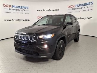 Used 2022 Jeep Compass Latitude w/ Convenience Group video 1