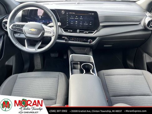 Certified 2025 Chevrolet Equinox LT image 14