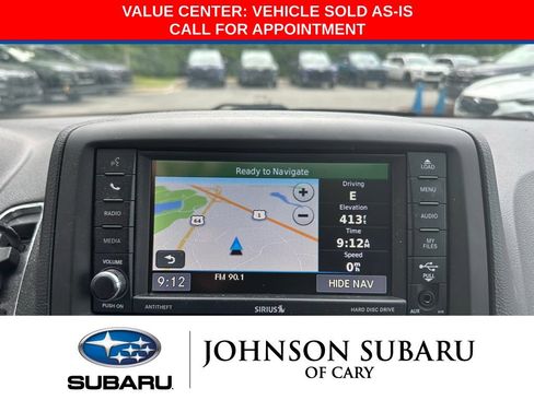Used 2015 Chrysler Town & Country Limited Platinum FWD image 10