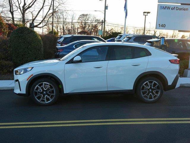 Used 2026 BMW X2 xDrive28i w/ Technology Package AWD/4WD image 16