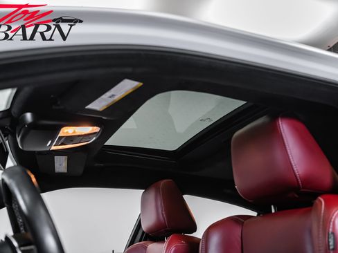 Used 2022 Dodge Charger SRT Hellcat w/ Harman/Kardon Audio Group RWD image 22