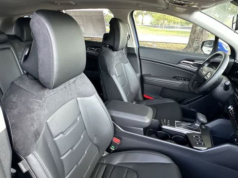 Used 2026 Kia Sportage SX FWD image 27