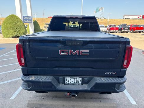 Used 2020 GMC Sierra 1500 AT4 w/ AT4 Premium Package AWD/4WD image 9